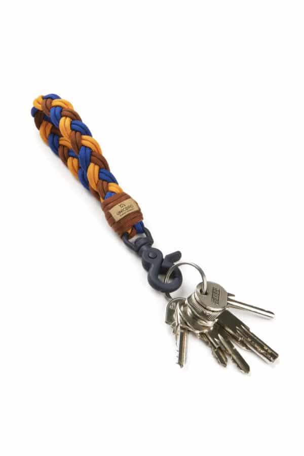 braid keychain blue.orange scaled